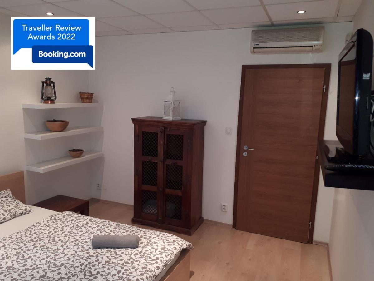 Apartman Utulny V 6 *